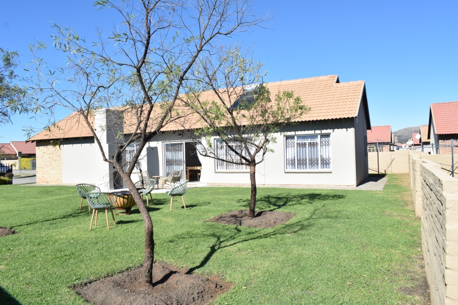 3 Bedroom Property for Sale in Waterkloof Hill Estate North West